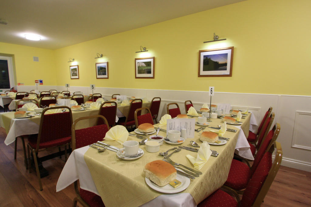 Emlyn Arms Bed and Breakfast Llanarthney Eksteriør billede